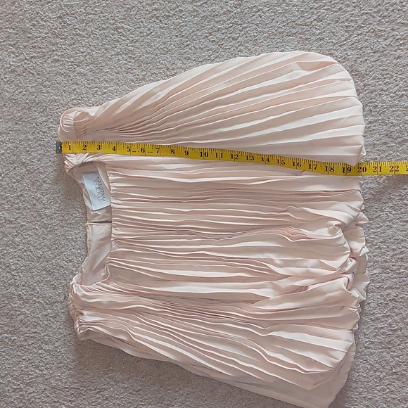 NWT Anthropologie Mare Mare Pleated Neutral Top Sz XL - Picture 11 of 13